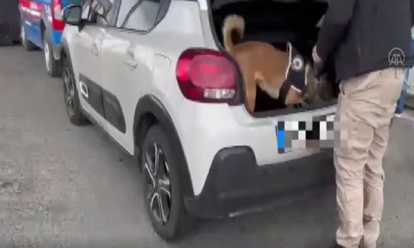 Yedek lastikten uyuşturucu çıktı!